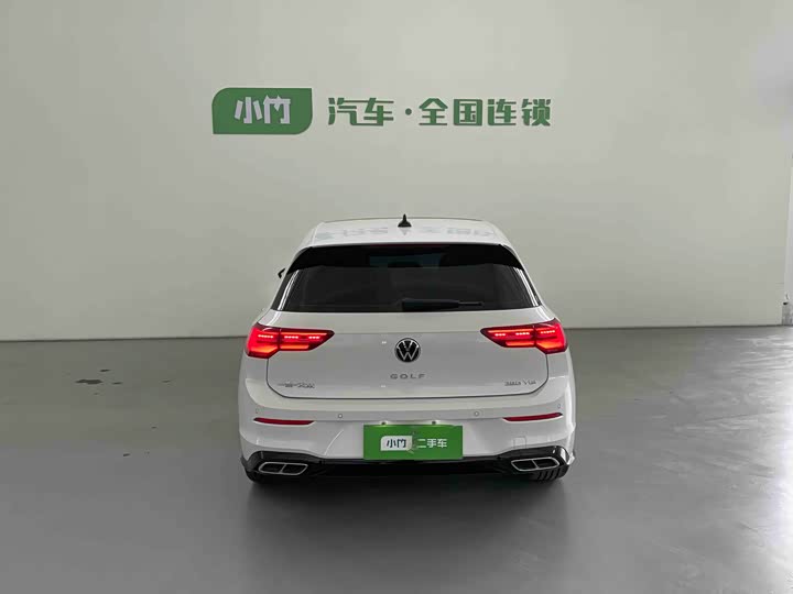 Фото 4 - Volkswagen Golf