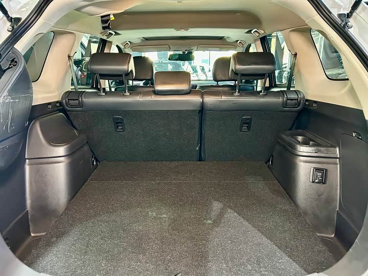 Фото 31 - Mitsubishi Outlander