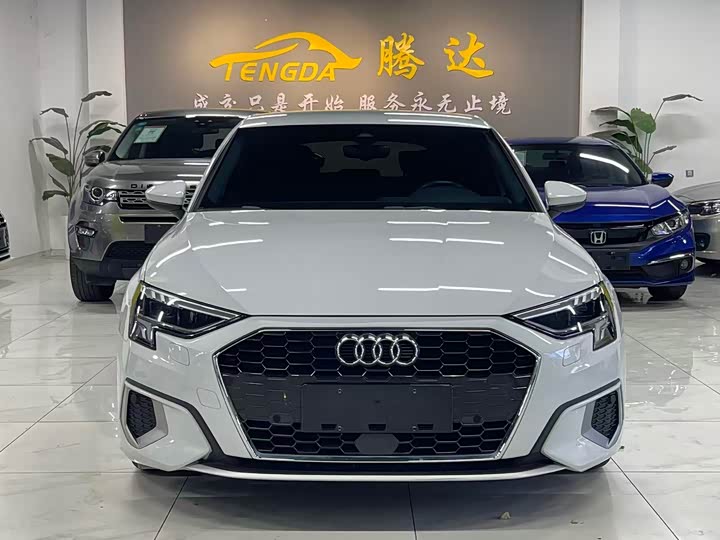 Фото 2 - Audi A3