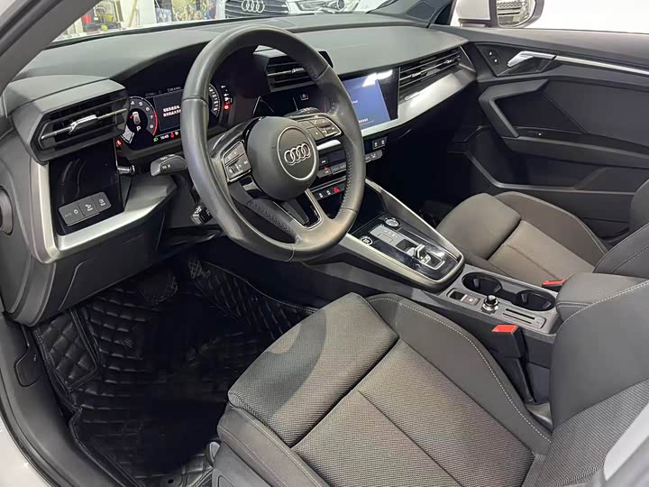 Фото 7 - Audi A3