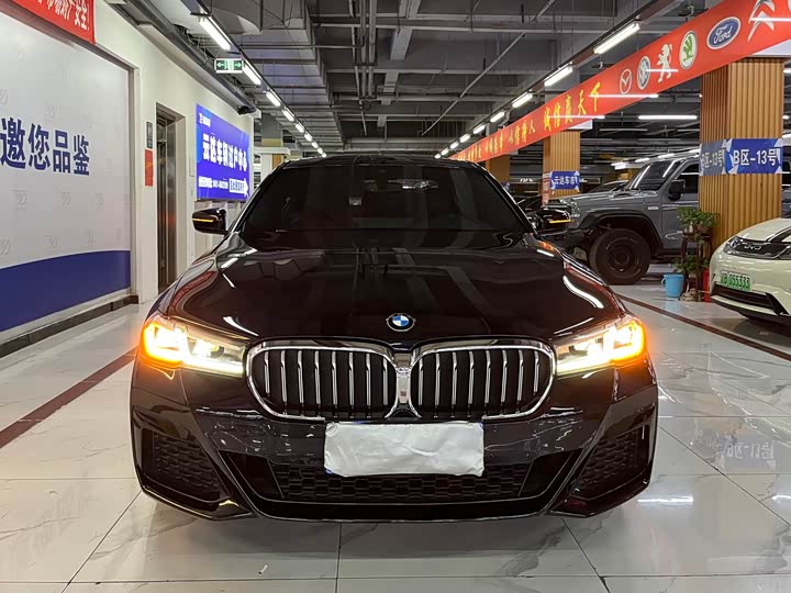 Фото 1 - BMW 5 Series