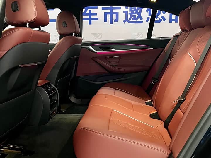 Фото 11 - BMW 5 Series