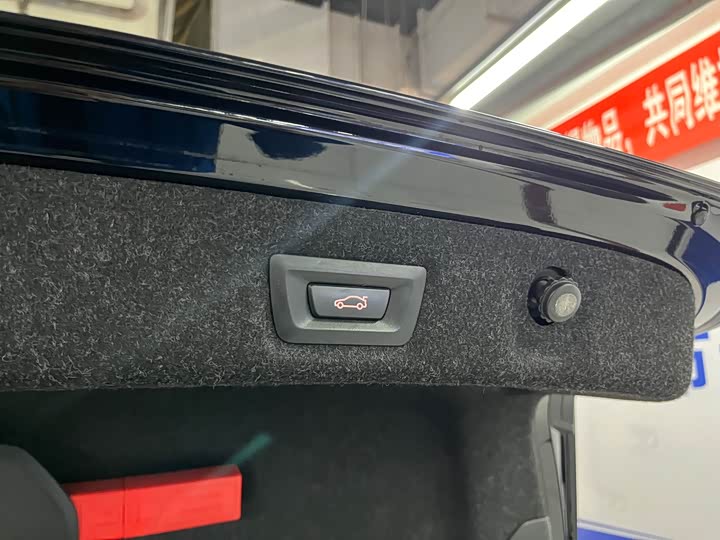 Фото 8 - BMW 5 Series