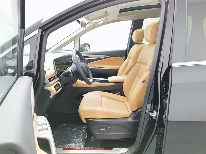 Фото 10 - Maxus G50 Hybrid