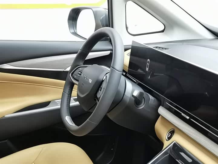 Фото 22 - Maxus G50 Hybrid