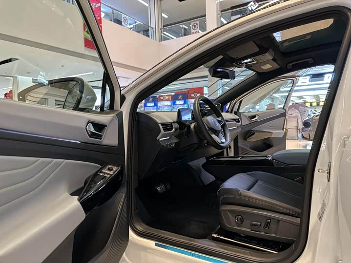 Фото 12 - Volkswagen ID.4 X