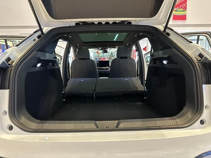 Фото 23 - Volkswagen ID.4 X