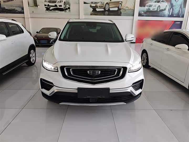 Фото 3 - Geely Atlas