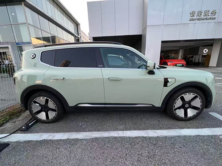 Фото 10 - Smart #5