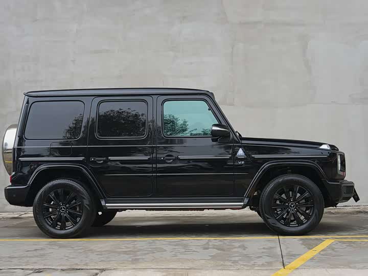 Фото 4 - Mercedes-Benz G-Class