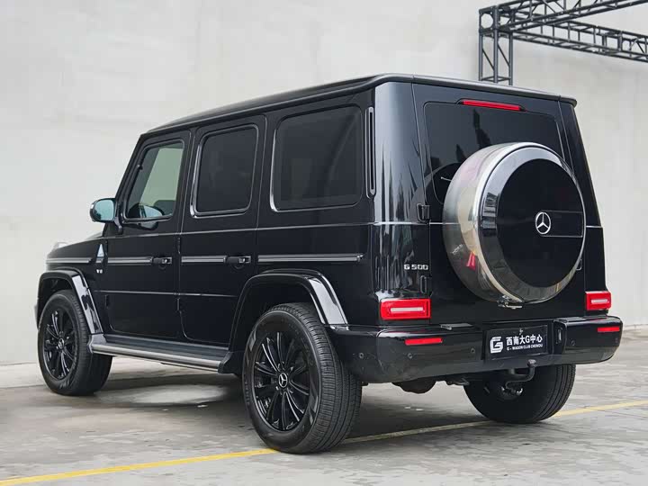 Фото 8 - Mercedes-Benz G-Class