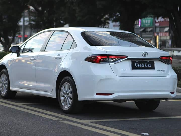 Фото 5 - Toyota Levin