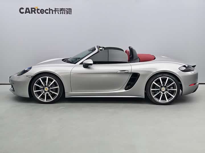 Фото 8 - Porsche 718