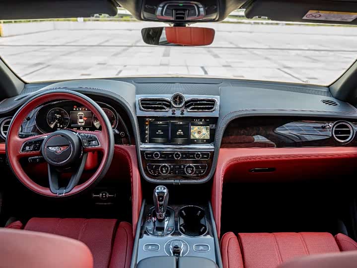 Фото 7 - Bentley Bentayga