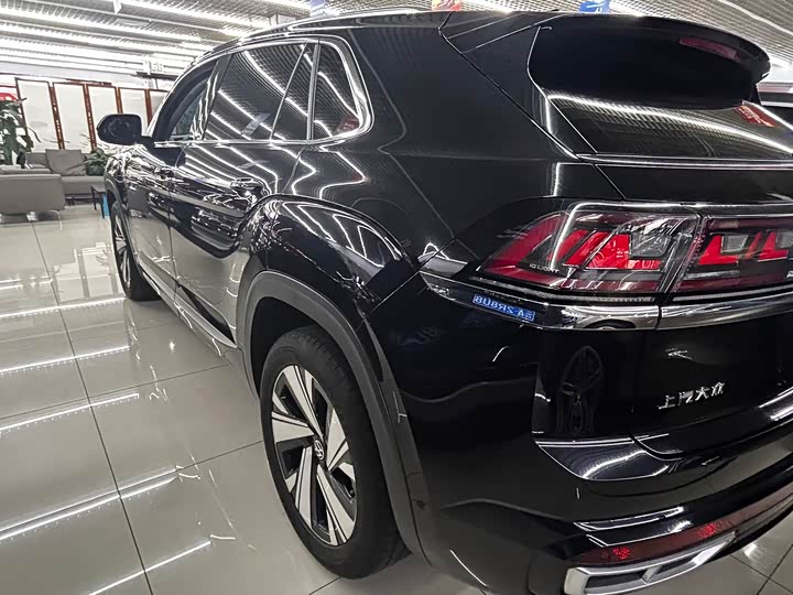 Фото 4 - Volkswagen Teramont X