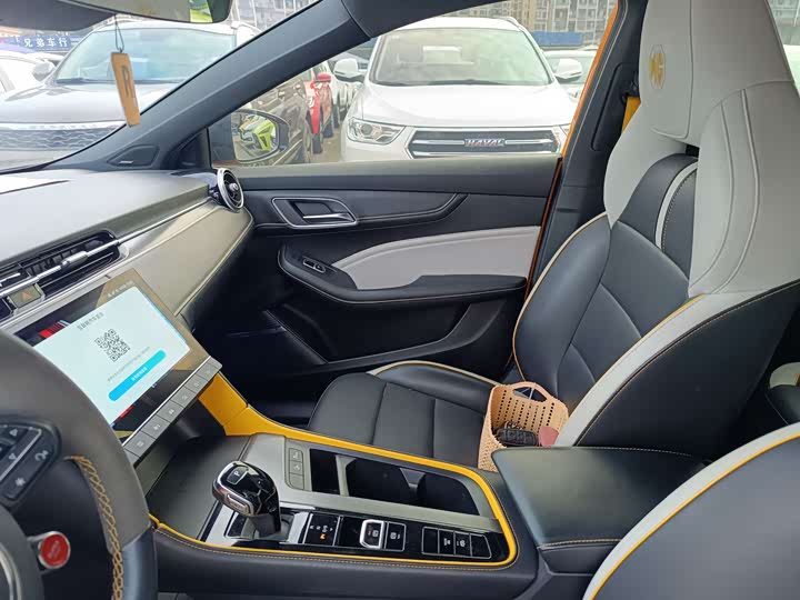 Фото 8 - MG Motor 6