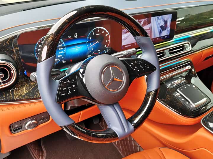 Фото 6 - Mercedes-Benz Vito