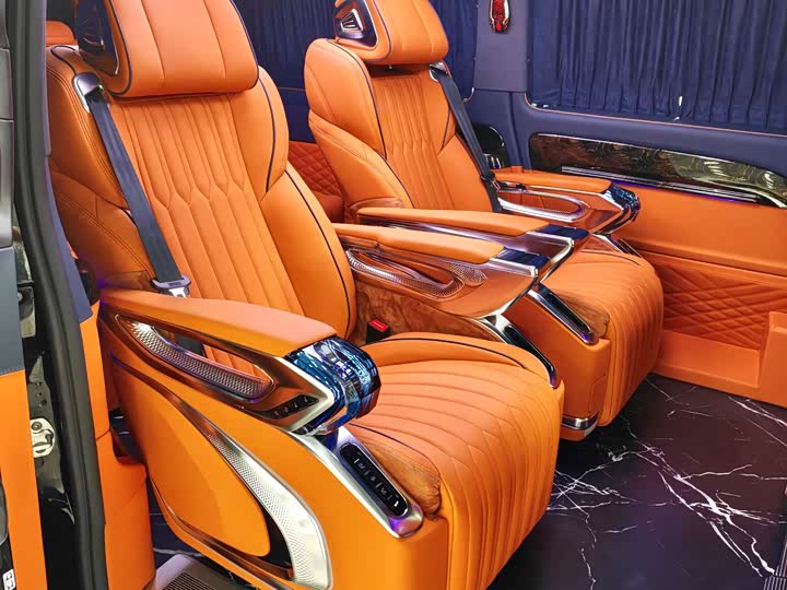 Фото 8 - Mercedes-Benz Vito