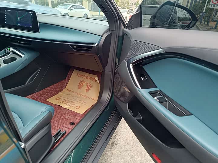 Фото 11 - MG Motor 7