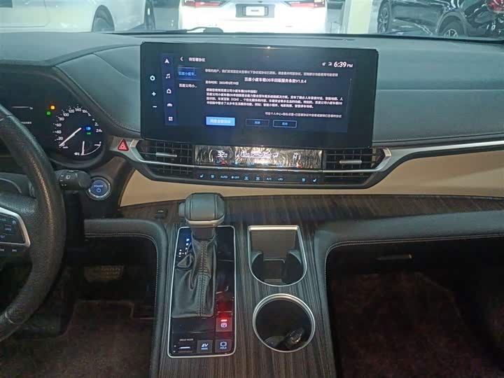 Фото 13 - Toyota Sienna