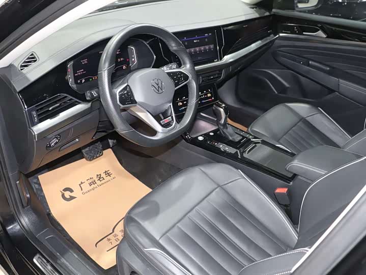 Фото 9 - Volkswagen Passat