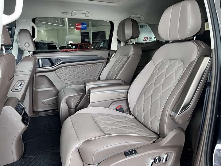 Фото 6 - Volkswagen Viloran