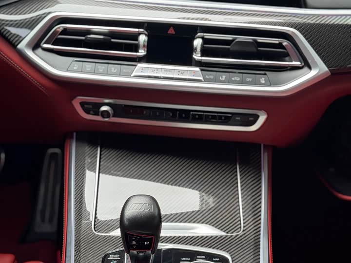 Фото 10 - BMW X5 M