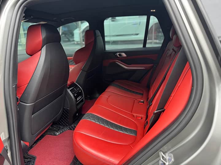 Фото 7 - BMW X5 M