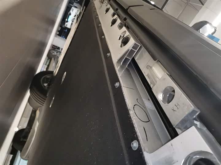 Фото 6 - Chery iCar 03T