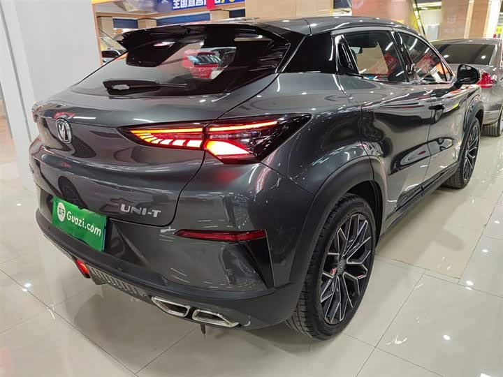 Фото 7 - Changan UNI-T