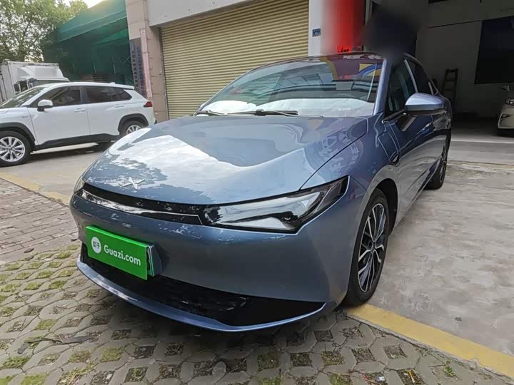 Фото 2 - XPeng P5