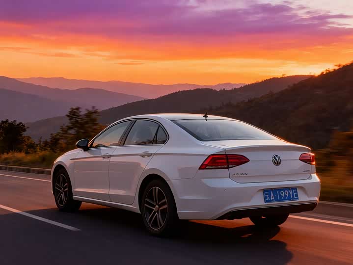 Фото 19 - Volkswagen Lamando L