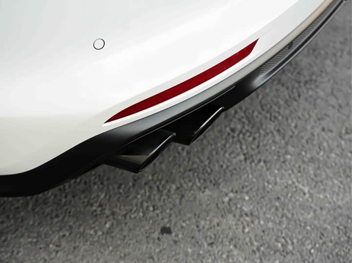 Фото 9 - Porsche Panamera