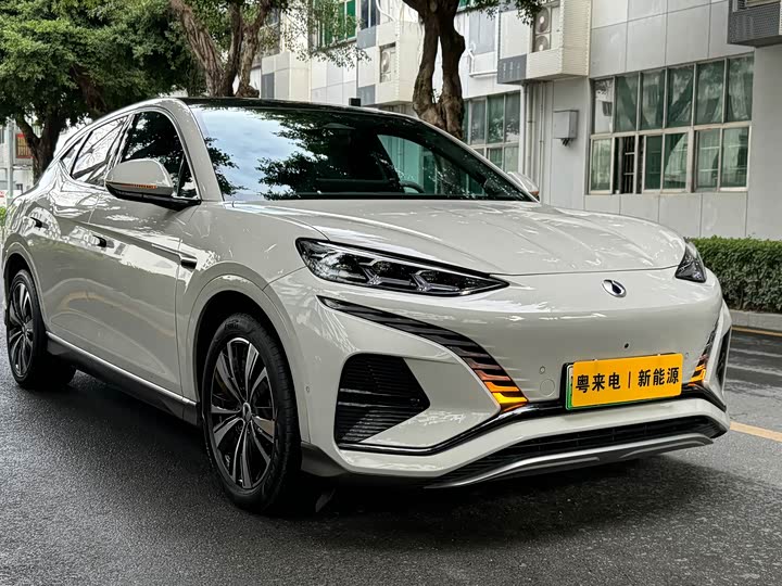 Фото 3 - Denza N7