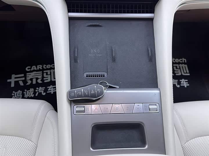 Фото 26 - BYD Xia