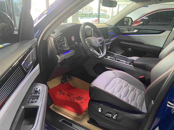 Фото 7 - Volkswagen Teramont X