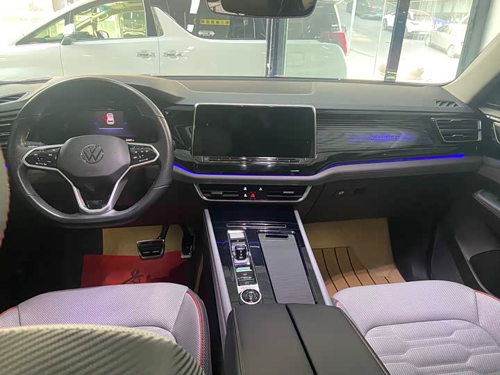 Фото 9 - Volkswagen Teramont X