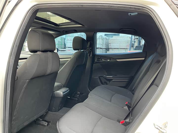 Фото 7 - Honda Civic