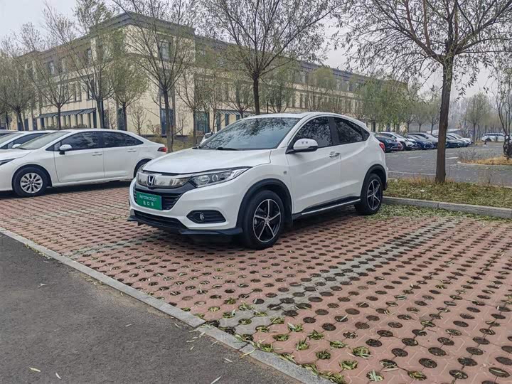 Фото 1 - Honda Vezel