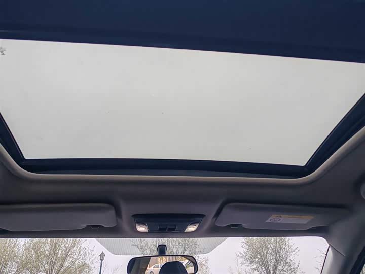 Фото 9 - Honda Vezel