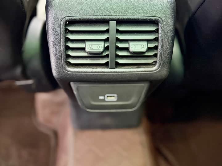 Фото 16 - Jetta VS7