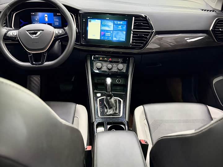 Фото 17 - Jetta VS7