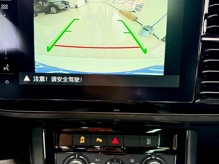 Фото 23 - Jetta VS7