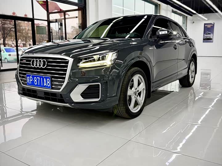 Фото 1 - Audi Q2L