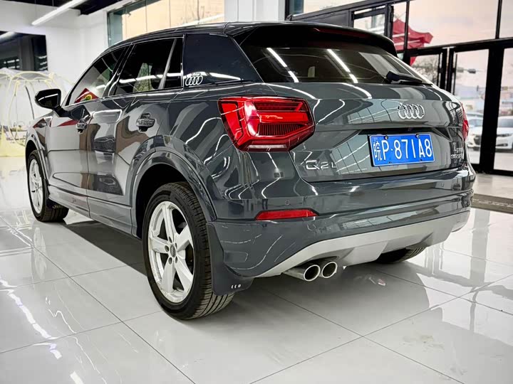 Фото 4 - Audi Q2L