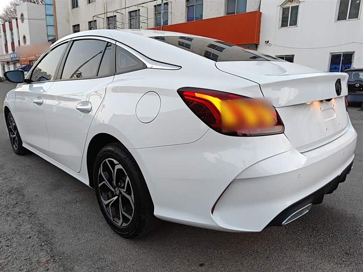 Фото 4 - MG Motor 5