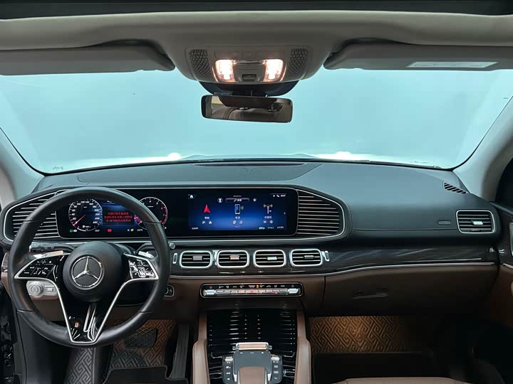 Фото 11 - Mercedes-Benz GLE-Class