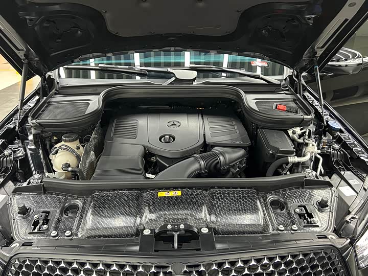 Фото 22 - Mercedes-Benz GLE-Class