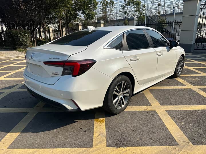 Фото 6 - Honda Integra