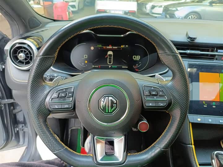 Фото 11 - MG Motor 6